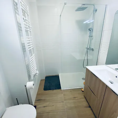Maison Au Cœur Du Village De - 3 Chambres, 6personnes Sérignan