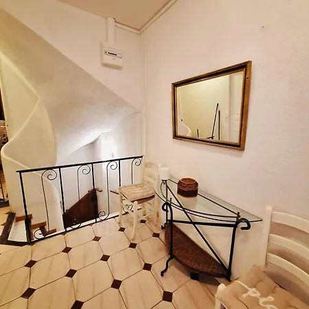 Hébergement de vacances Maison Au Cœur Du Village De - 3 Chambres, 6personnes Sérignan