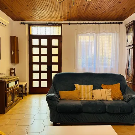 Maison Au Cœur Du Village De - 3 Chambres, 6personnes Hébergement de vacances Sérignan