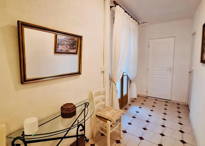 펜션 Maison Au Coeur Du Village De - 3 Chambres, 6personnes
